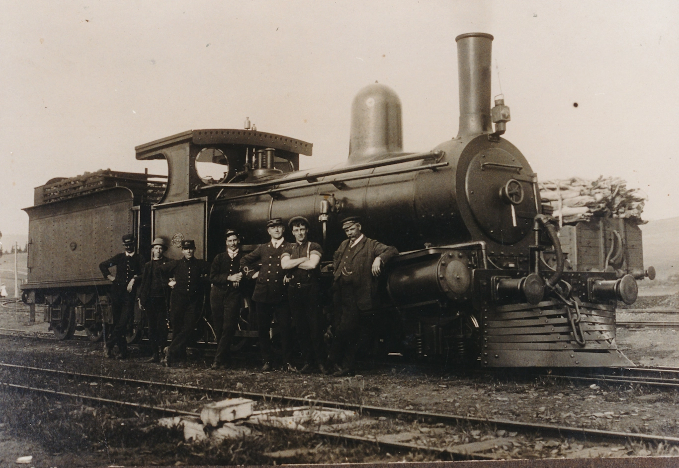 Steam locomotive at Apsley